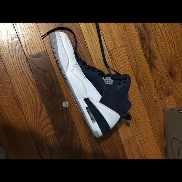 Jordan spikes - Picture 1 of 4